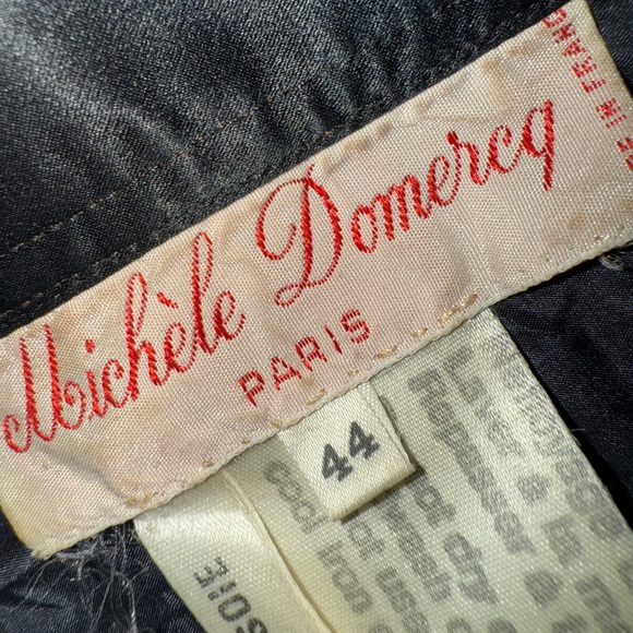 Elegant Black and Gold Patterned Top - Picture 8 of 10